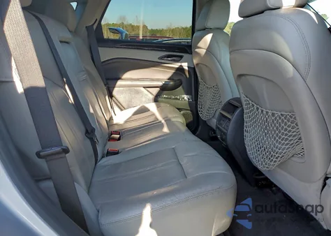 2015 Cadillac Srx Luxury Collection z USA, uszkodzony, nr VIN 3GYFNBE33FS509229